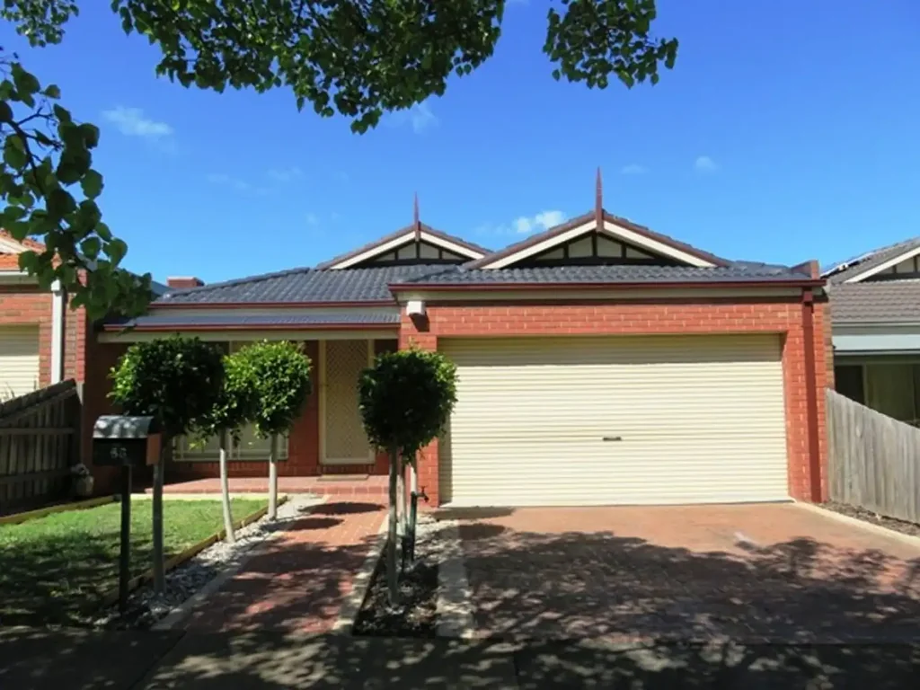 AS NEW THREE BEDROOM HOME!!
