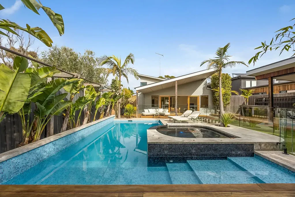 Jan Juc 4房  Iconic Coastal Design Meets Resort-Style Luxury