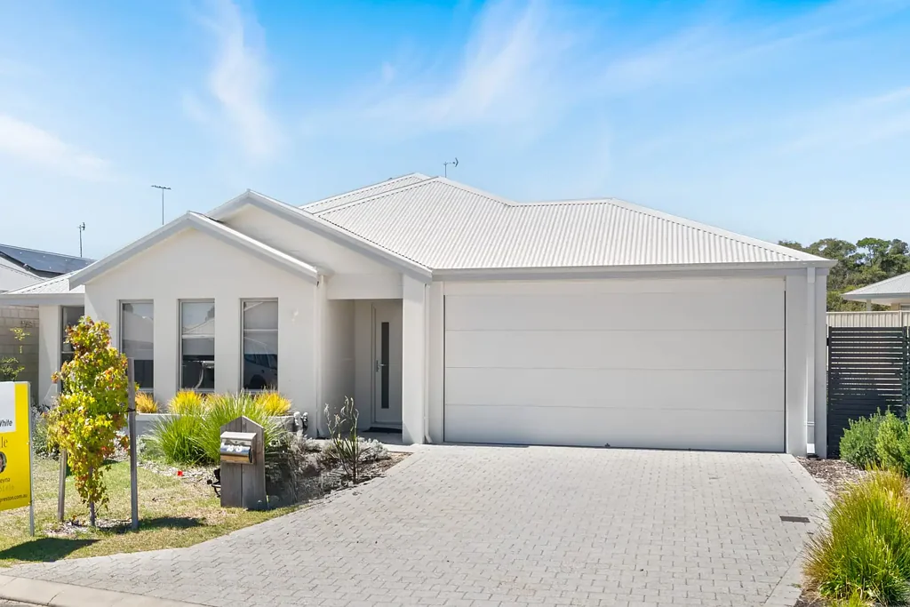 Dunsborough 4غرفة نوم Low Maintenance Coastal Investment or Family Living