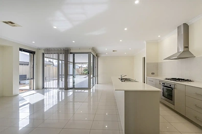 15 Barker Boulevard, Glen Iris, WA 6230, 4房, 2浴, House