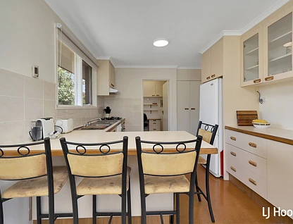 18 Hirschfeld Crescent, Macgregor, ACT 2615, 4 ਕਮਰੇ, 2 ਬਾਥਰੂਮ, House