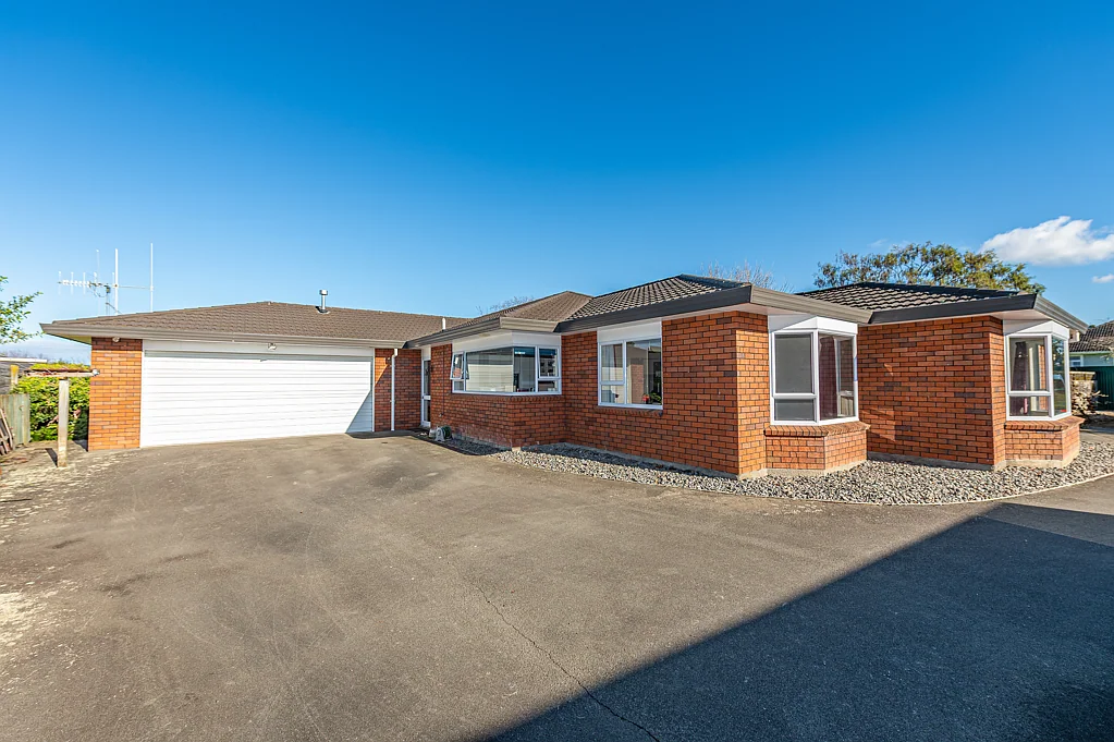 Saint Johns Hill 5房  Rare opportunity, top location