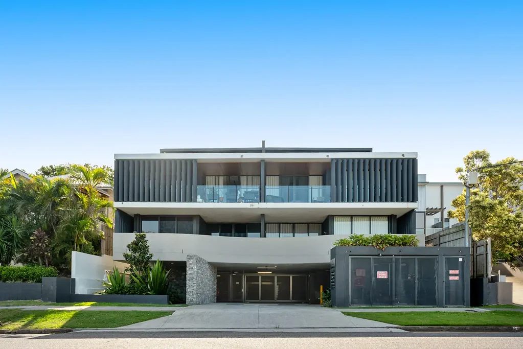 Morningside 2 Slaapkamer Lift access, luxe looks & rooftop entertaining magic - 2020 build in Seven Hills SS catchment