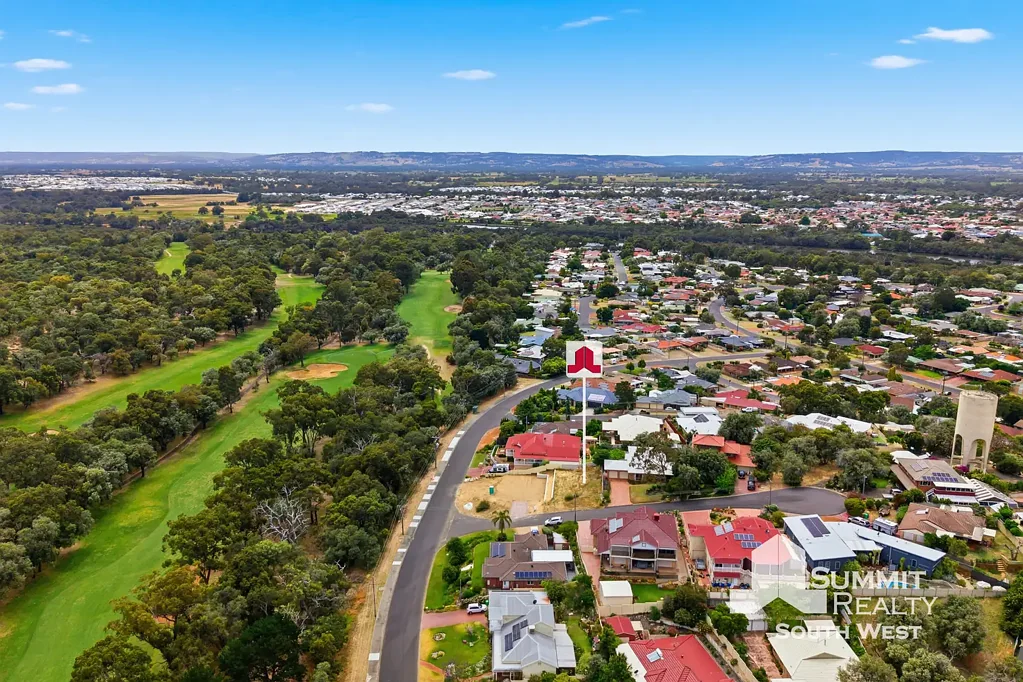 Australind  Elevated Clifton Park Living