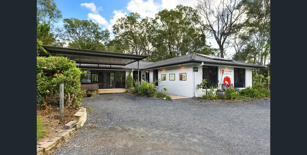 Amazing location with bills included