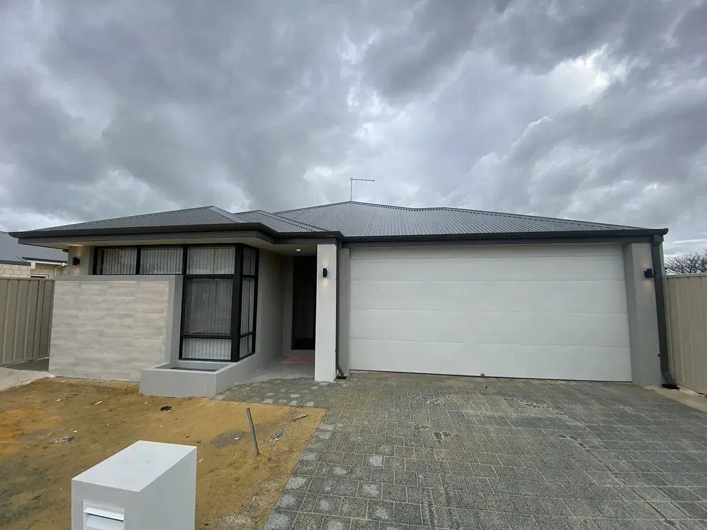 BRAND NEW FOUR BEDROOM TWO BATHROOM HOME IN HAYNES
