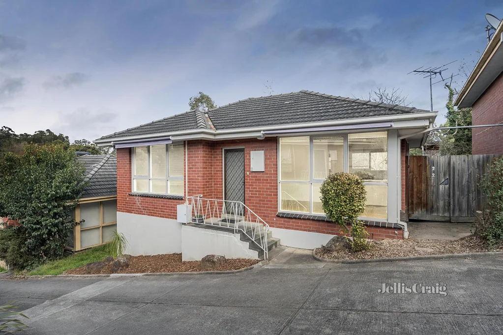 2/18 Alma Street, Lower Plenty, VIC 3093