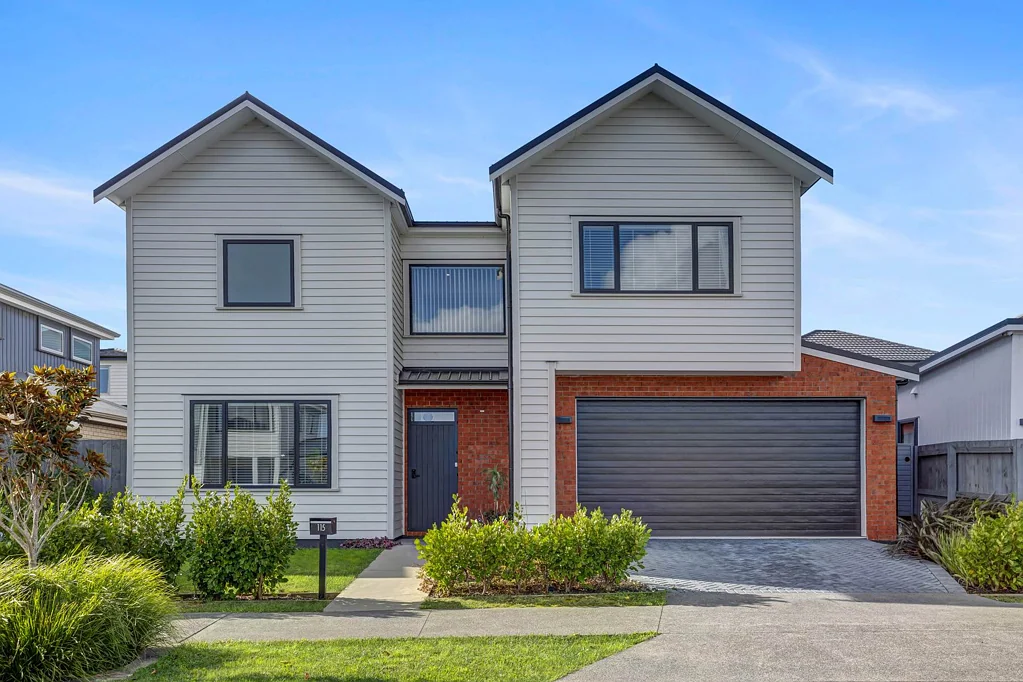 Whenuapai 5Kwarto A Home Built for Life's Best Moments