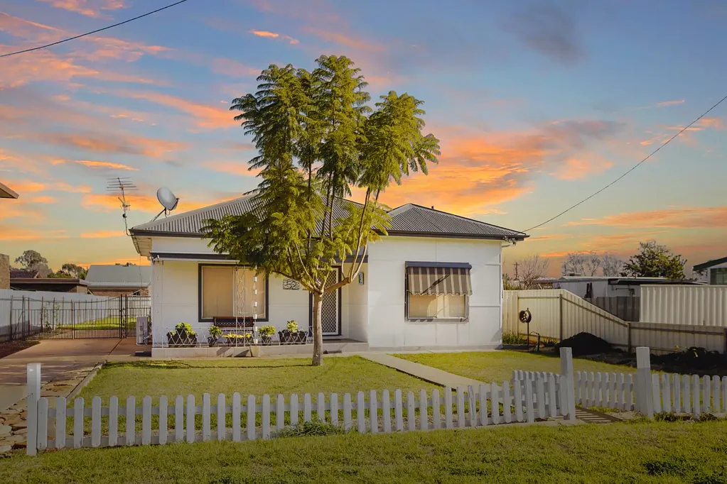 52 Erskine Road, Griffith, NSW 2680