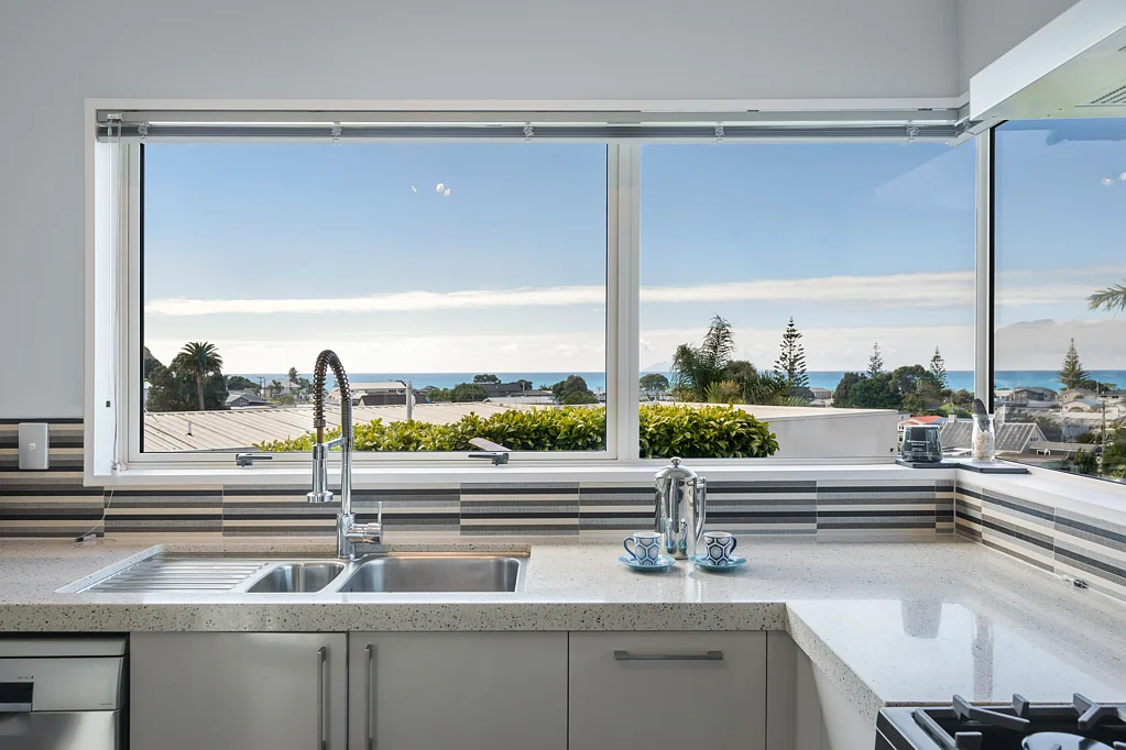Waihi Beach 3房  Stunning North End Home with Pacific Views
