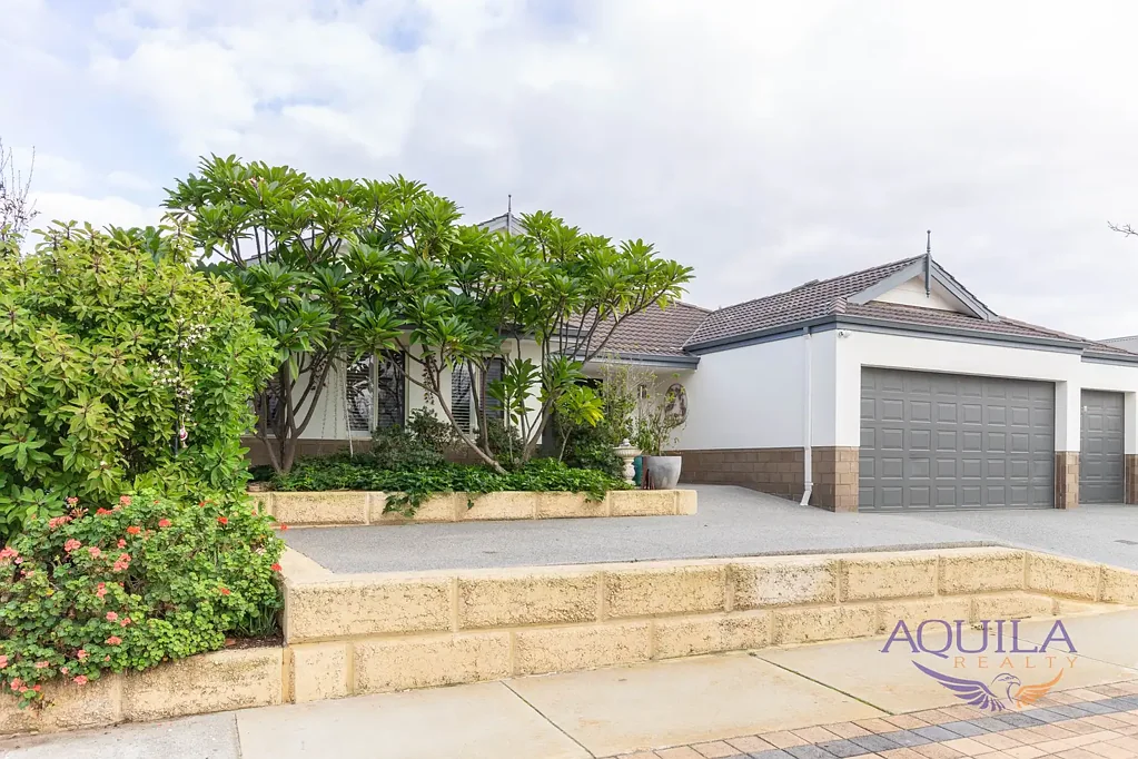Aveley 7部屋 Seven bedrooms + office +study hub