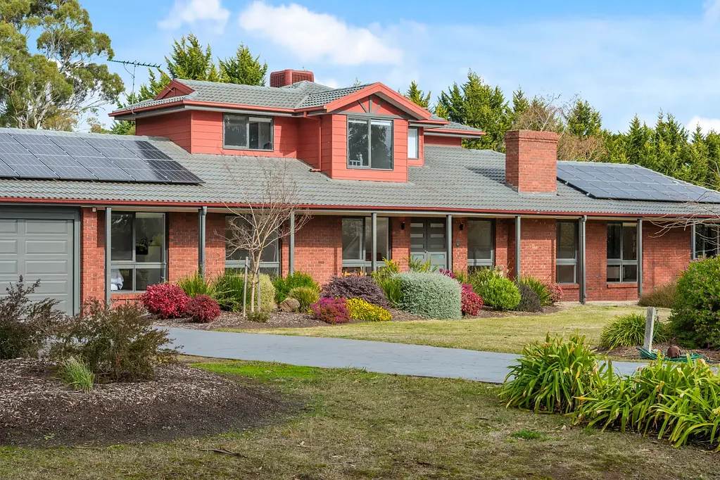 5A Slattery Crescent, Gisborne, VIC 3437
