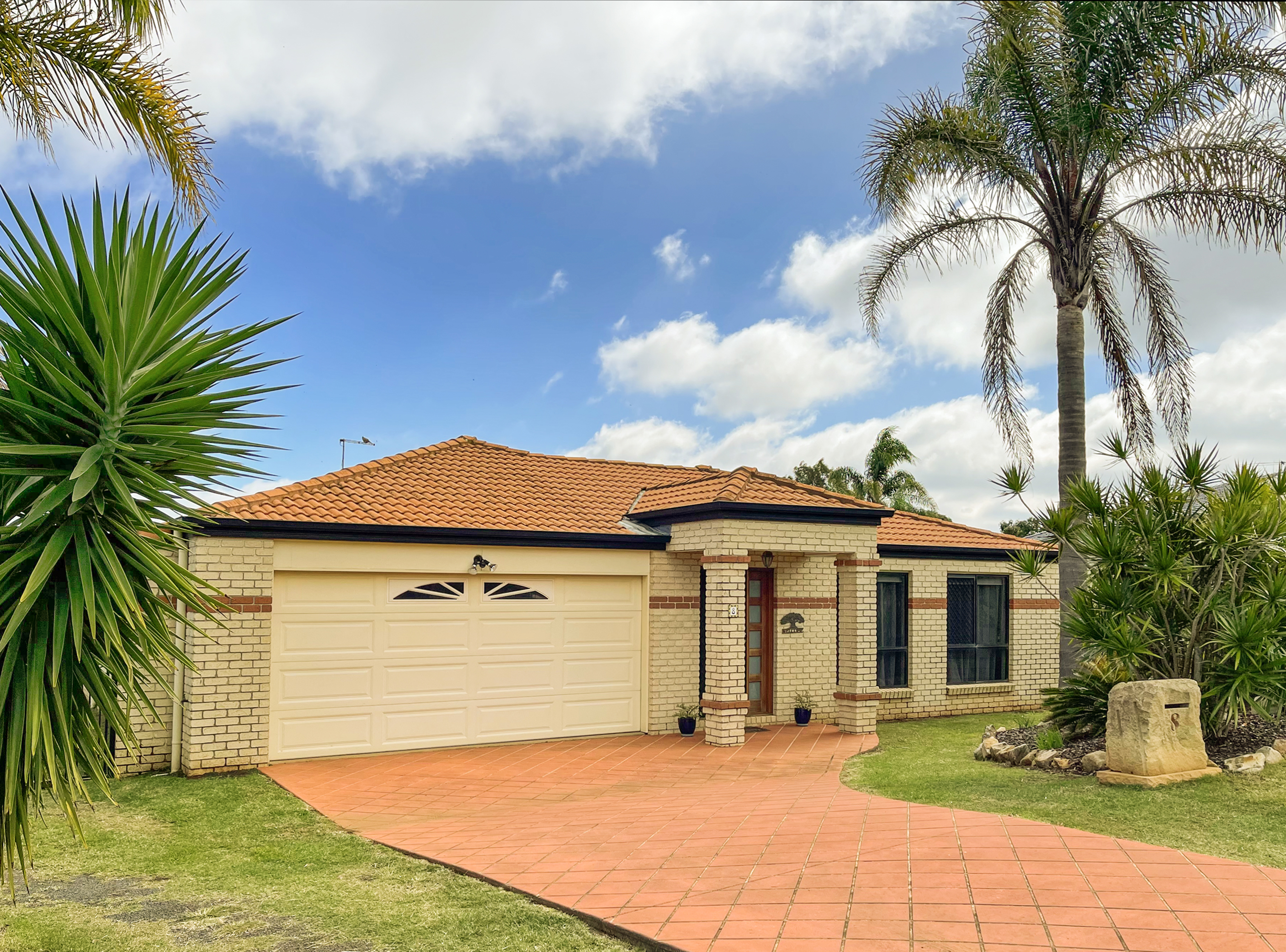 8 SCHLOSS CT, WESTBROOK QLD 4350, 0房, 0浴, House