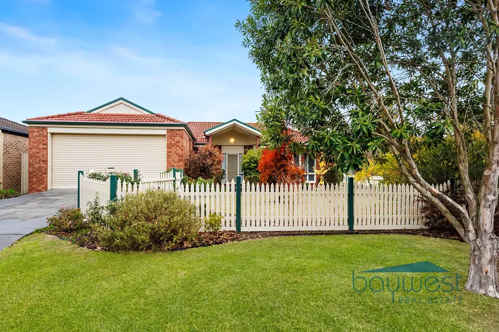 30 Matthew Circuit, Hastings, VIC 3915