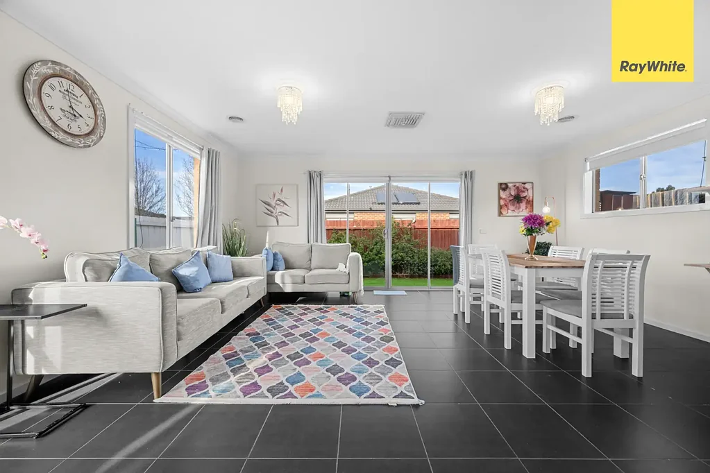 Melton South 3બેડરૂમ Stylish & Practical Living in a Well-Designed Floorplan
