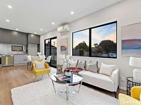 14C Serjeant Street, Henderson, Waitakere City, Auckland