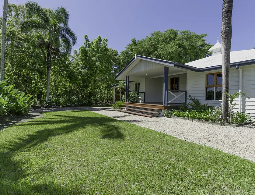 6173 Cottage Captain Cook Highway, Port Douglas, Cairns, 3 rūma, 2 rūma horoi, House