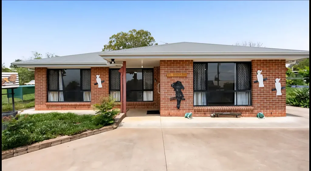 Greenmount 4房 Greenmount宁静家园 四卧宽敞布局 公园后门直通 现代厨房便利 周边设施齐全 Quiet country living with space to grow