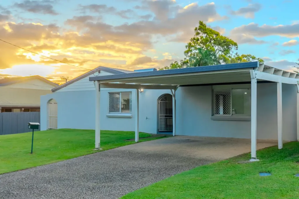 Crestmead 4Zimmer Immaculate Family Home in a Quiet Crestmead Street!