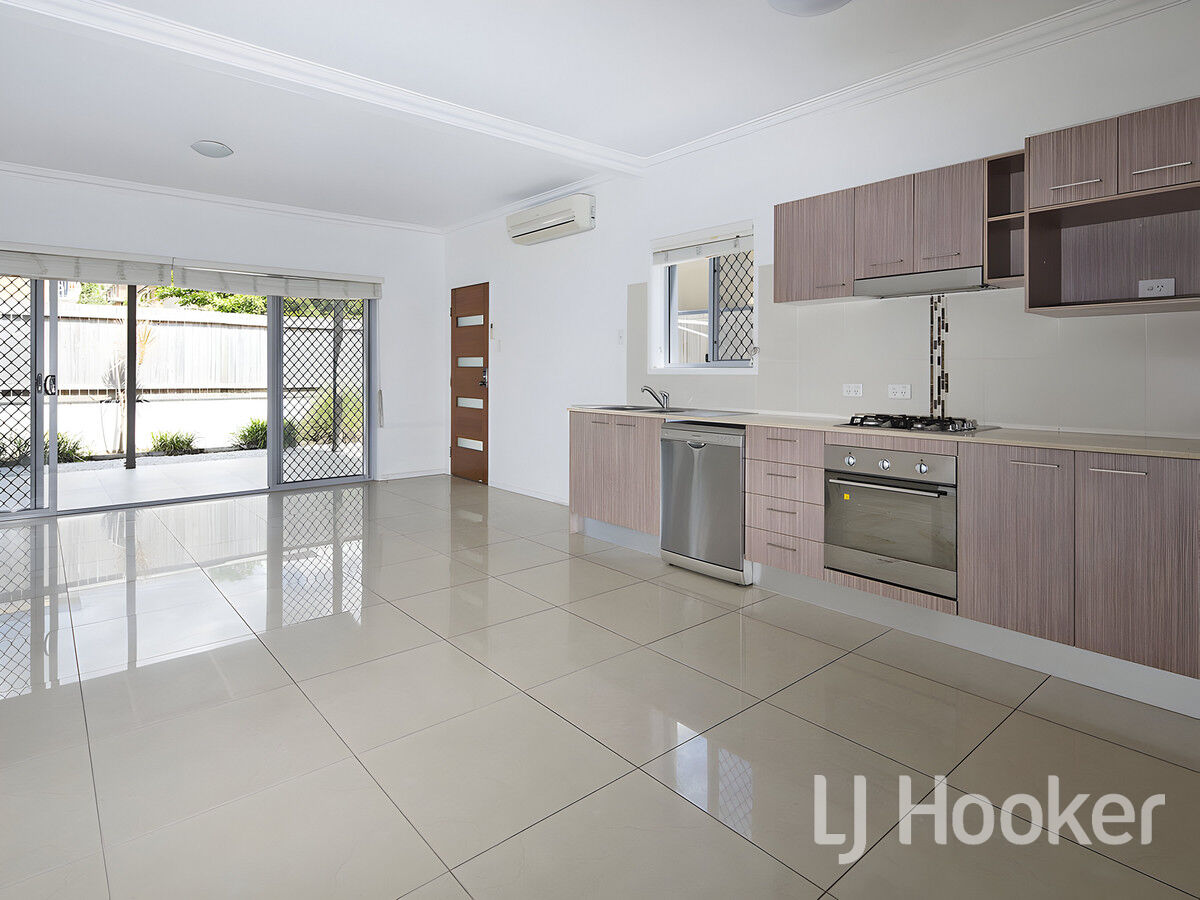 43 BOWER ST, ANNERLEY QLD 4103, 0房, 0浴, Townhouse