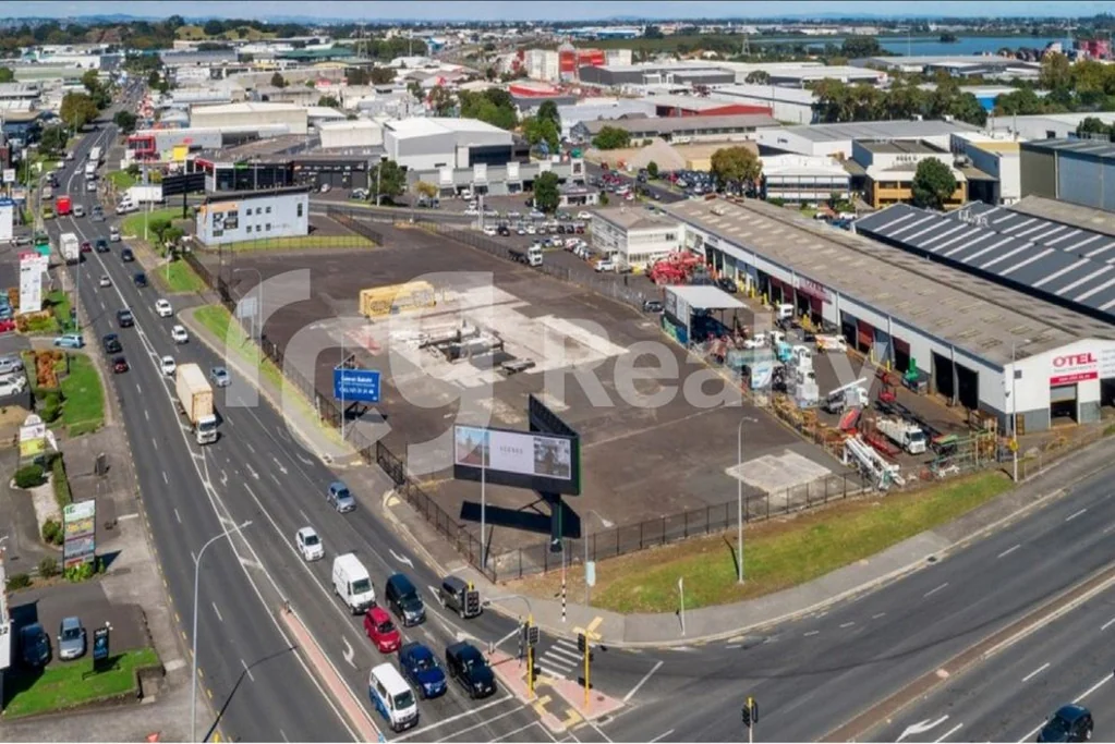 Penrose 6,484sqm Hardstand | Penrose
