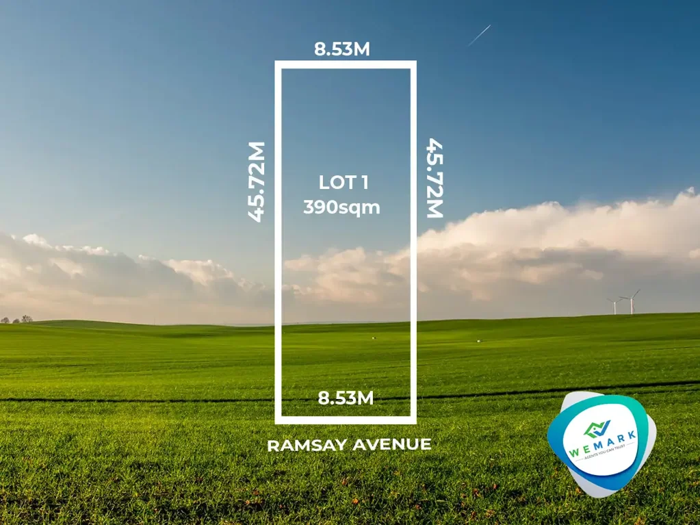 Hillcrest Rare land on offer...
