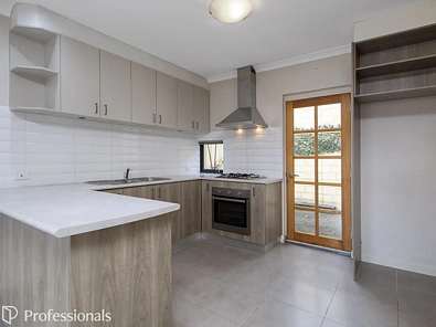 1/29 John Street, Midland, WA 6056, 3 slaapkamers, 2 badkamers, Unit