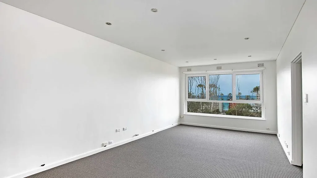Spacious Coastal Apartment Moments from the Beach