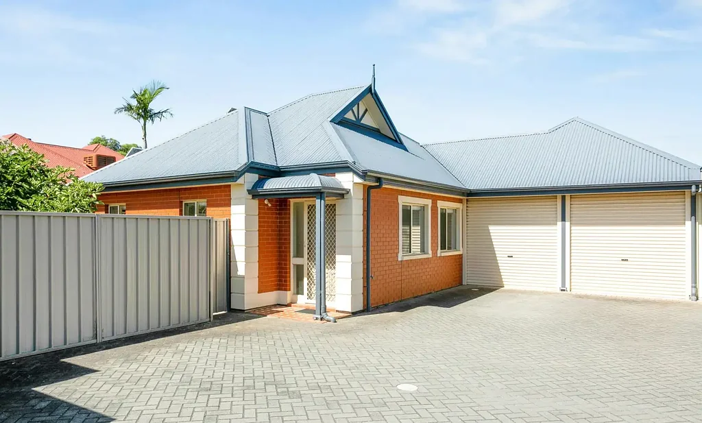Make Henry Street your new home!