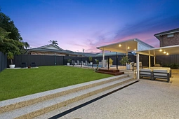 185 Bay Road, Toowoon Bay