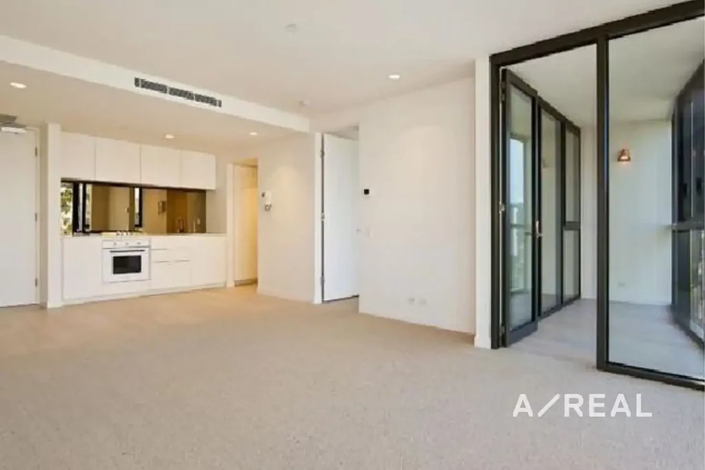 One Bedroom Apartment with Stunning View on Chapel Street