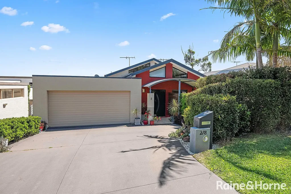 2/8 Seagrass Circuit, Corlette, NSW 2315