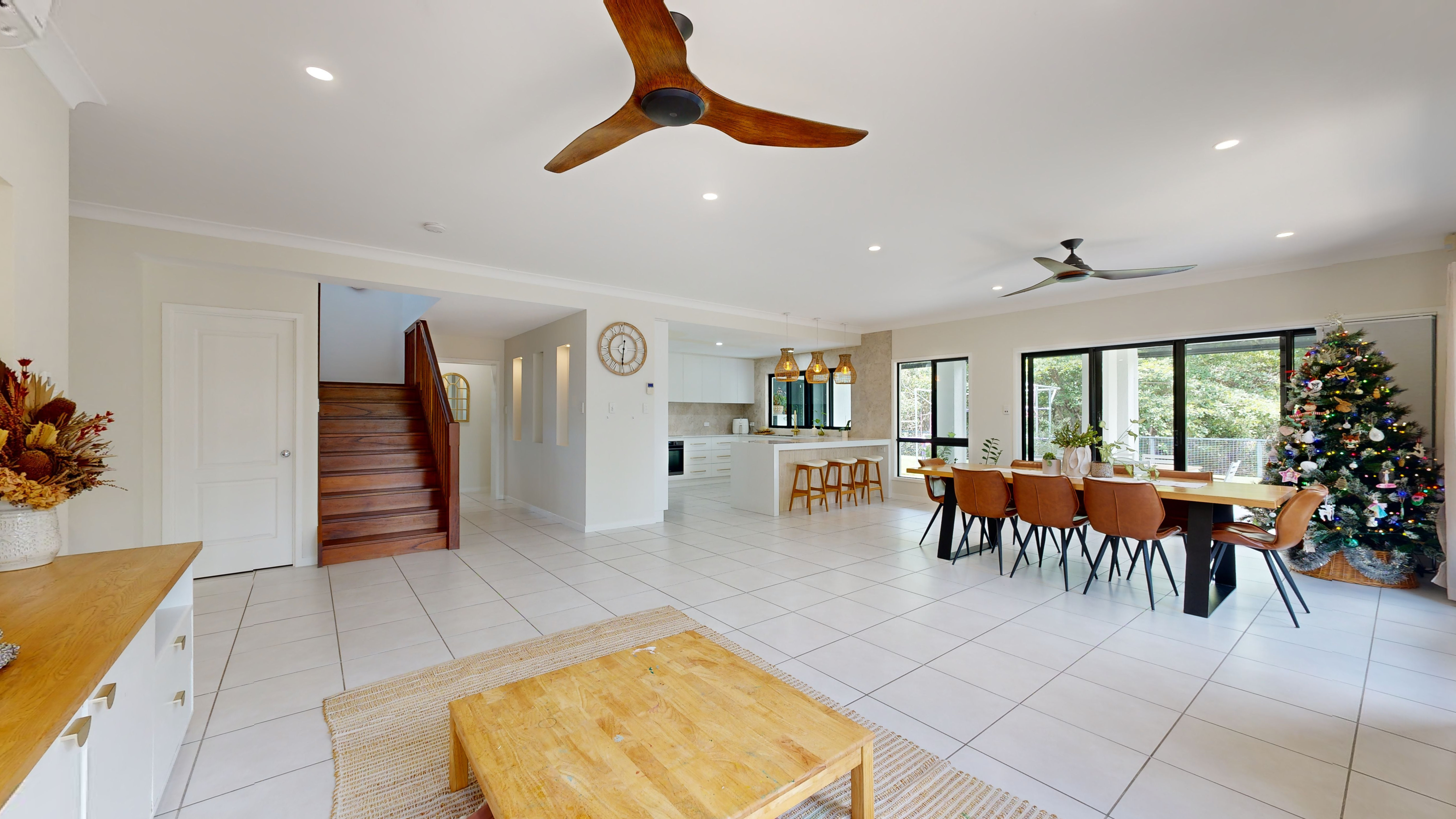 11 MARGARITA CT, BUSHLAND BEACH QLD 4818, 0房, 0浴, House