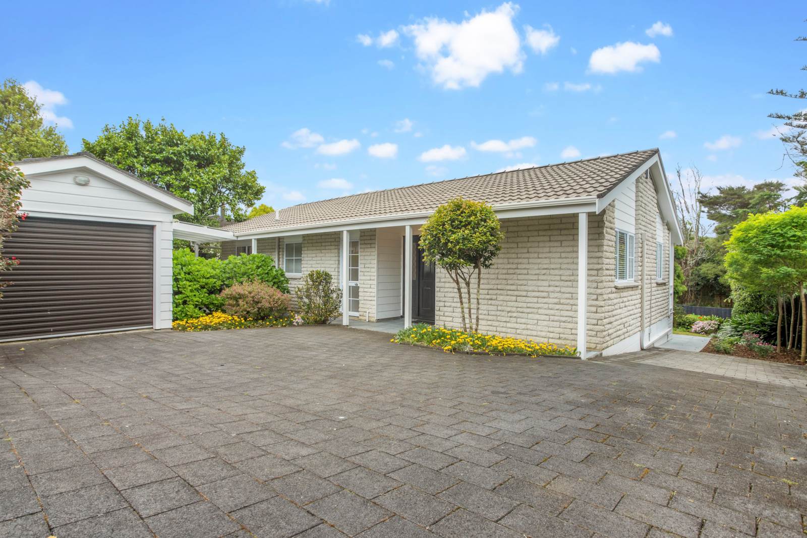 2/2 Napoleon Avenue, Milford, Auckland - North Shore, 2房, 1浴, House