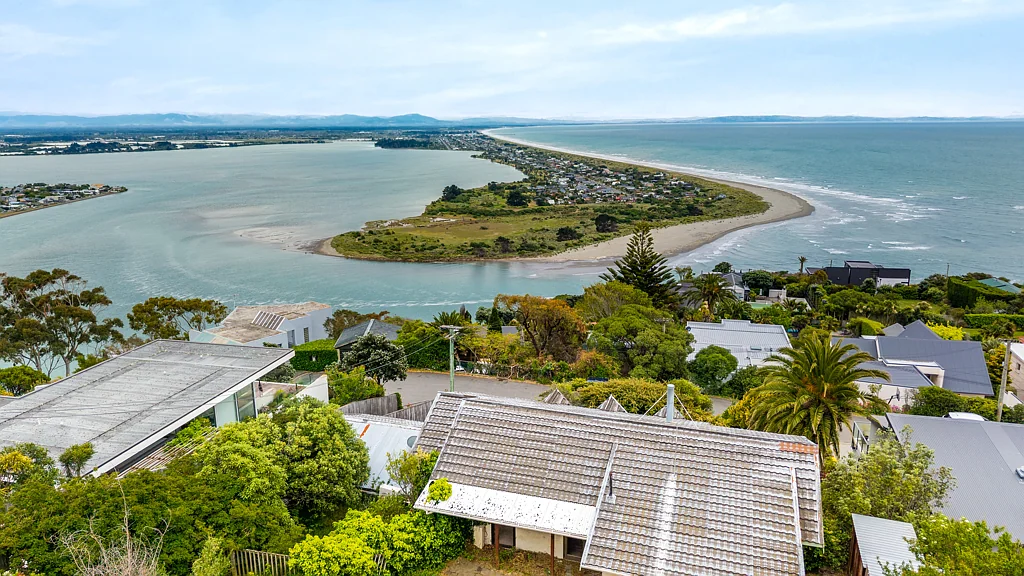 33 Tuawera Terrace, Sumner, Christchurch, Canterbury