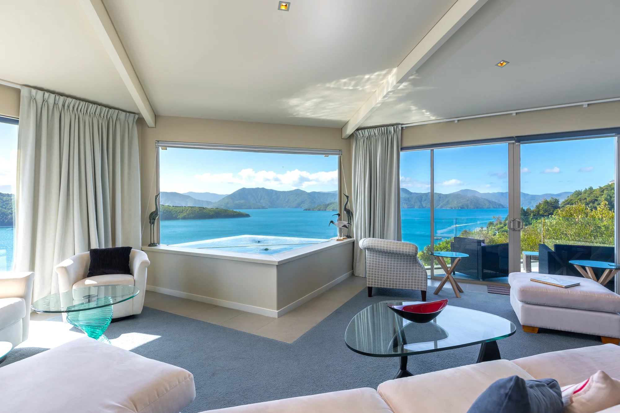 1 Cooks Ridge, Waikawa Bay, Picton, 4 habitaciones, 4 baños, House