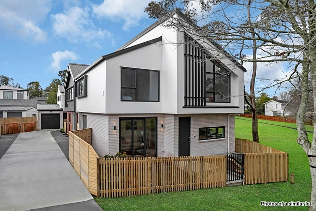 10 Truscott Place, West Harbour, Waitakere City