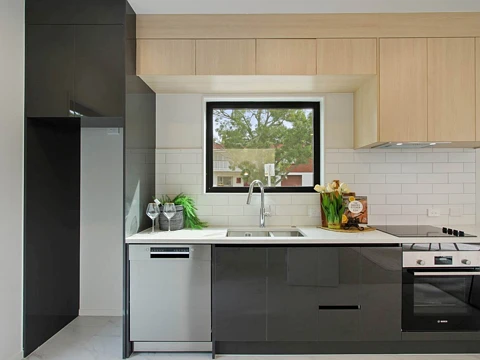 Modern 2-Bedrooms in Henderson