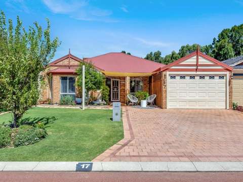 Ellenbrook 5 Bedroom Spacious Family Home adjacent to lakeside and access to parkland Calling all investors and extended families.  Not your standard 5 x 2 home.
