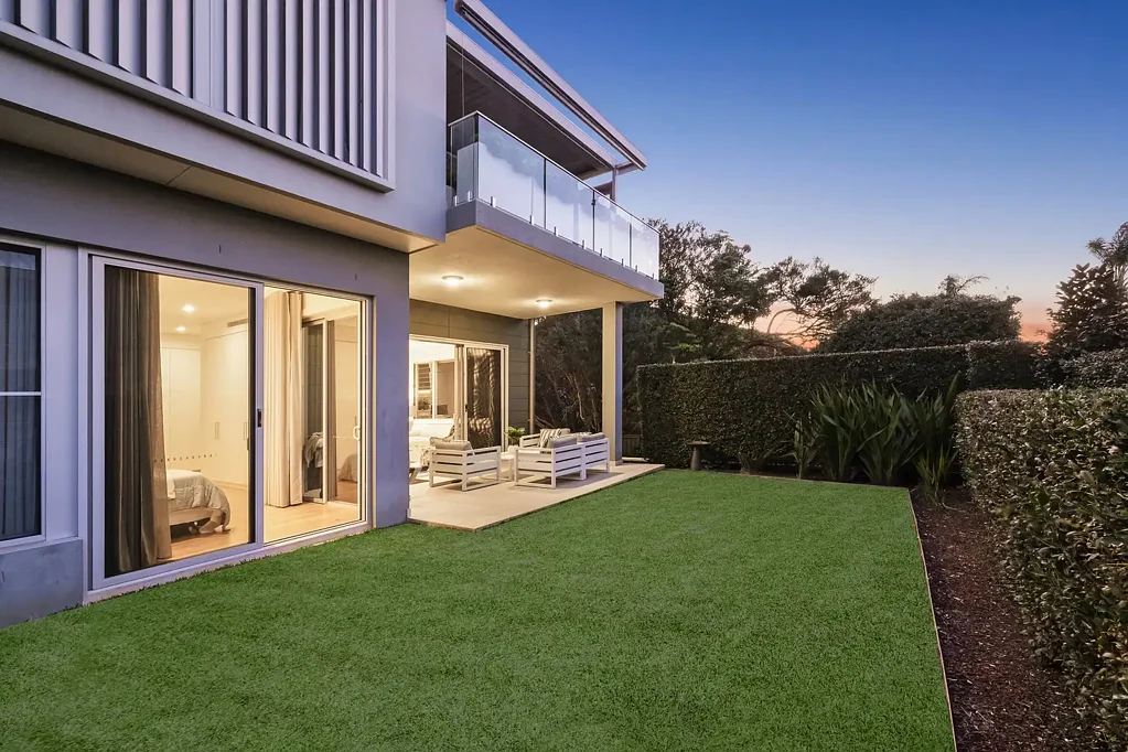 Mona Vale 3 Bedroom An exclusive sanctuary wrapped in lush outdoor spaces