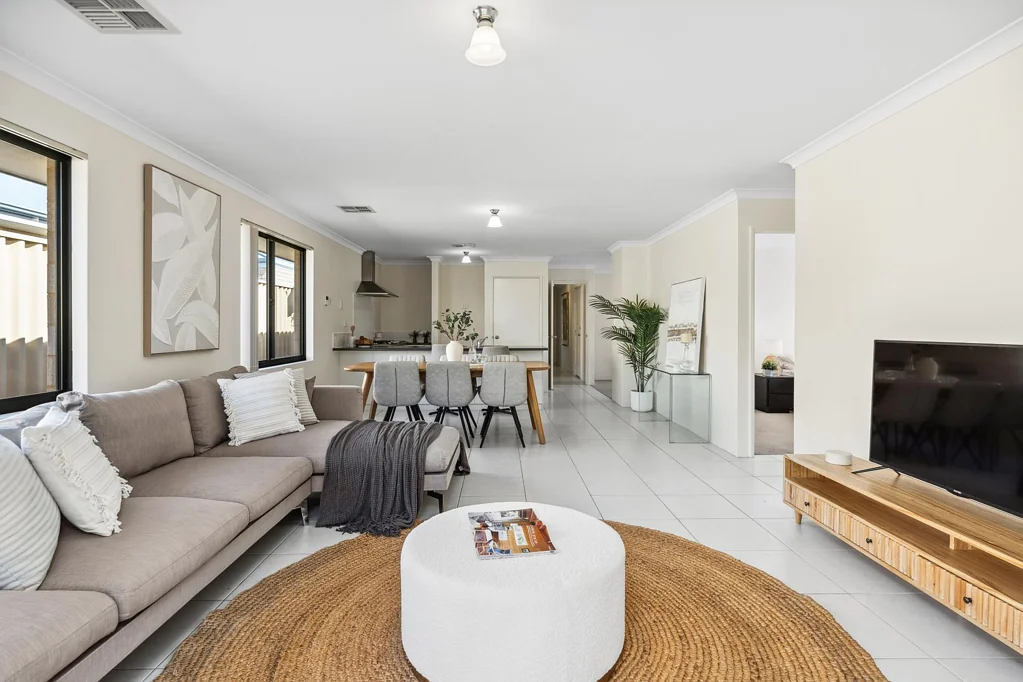 48 Billericay Ct, Butler, WA 6036