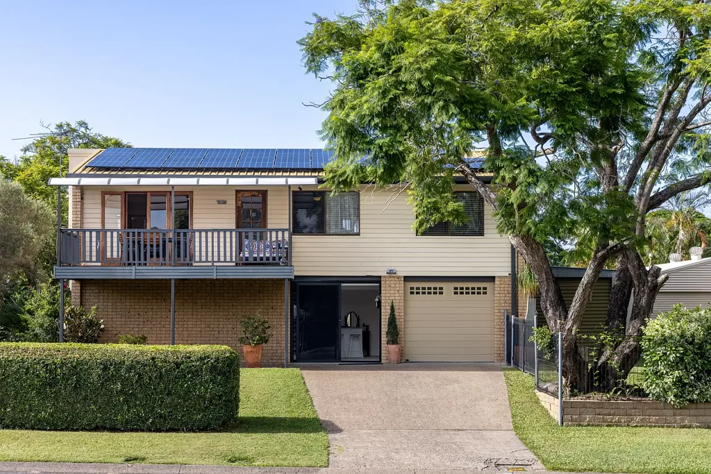 1 Wilpowell Street, Oxley, QLD 4075