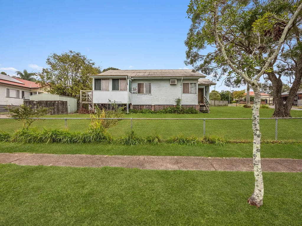 Inala 3બેડરૂમ First Time Offered in Over 30 Years - Rare 749m² Corner Block Opportunity