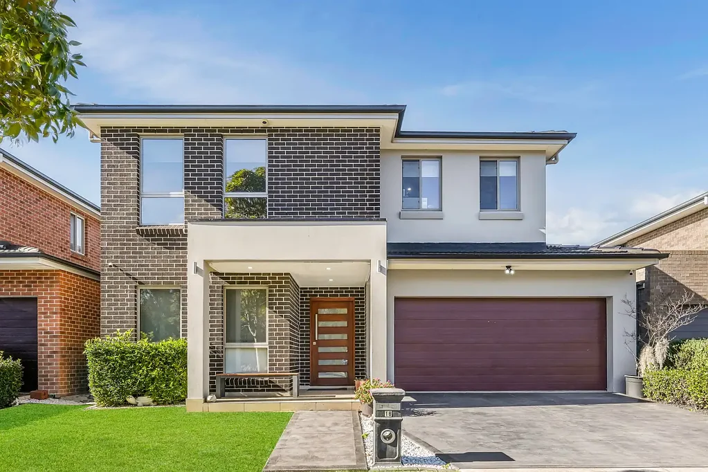 18 Armoury Road, Jordan Springs, NSW 2747
