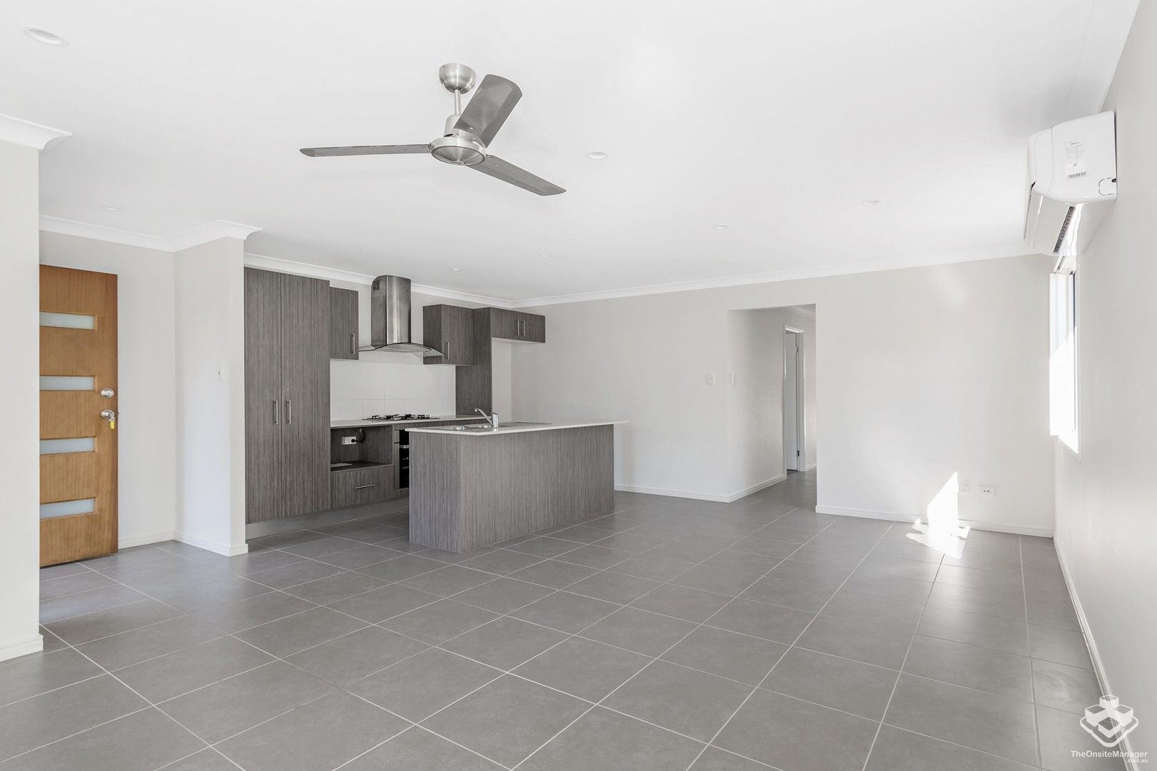 34 CARNARVON CT, PIMPAMA QLD 4209, 0 habitaciones, 0 baños, House