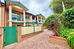 28/19-21 Milner Road, Artarmon