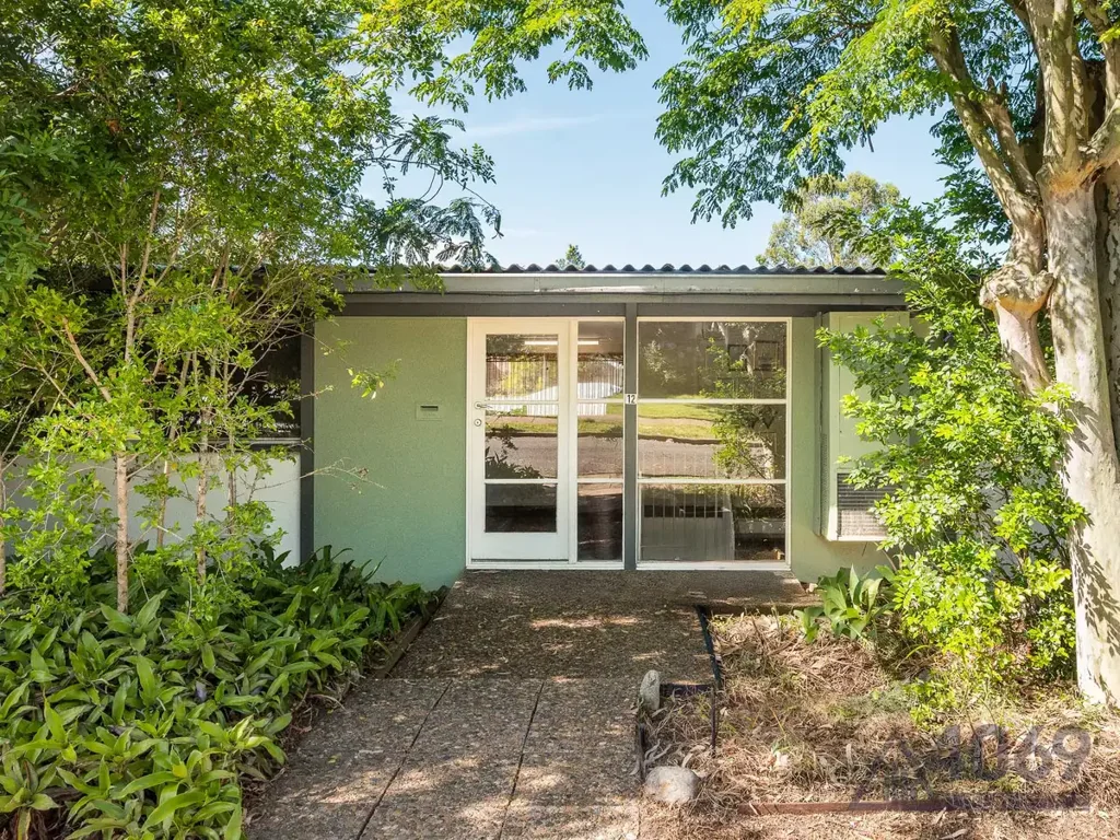 2 Cranwood Street, Kenmore, QLD 4069