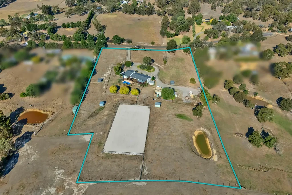 50 Robins Avenue, Humevale, VIC 3757