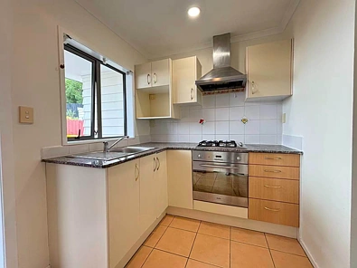 Lovely Two Bedroom Unit + Potential Office/Stu...