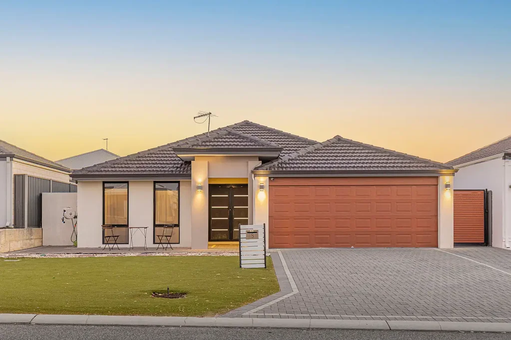 8 Arduaine Street, Landsdale, WA 6065